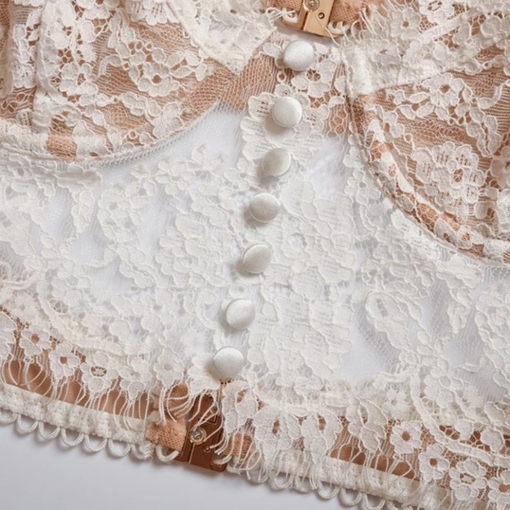 Underwire white lace detail bra shirt - Picture 7 of 11